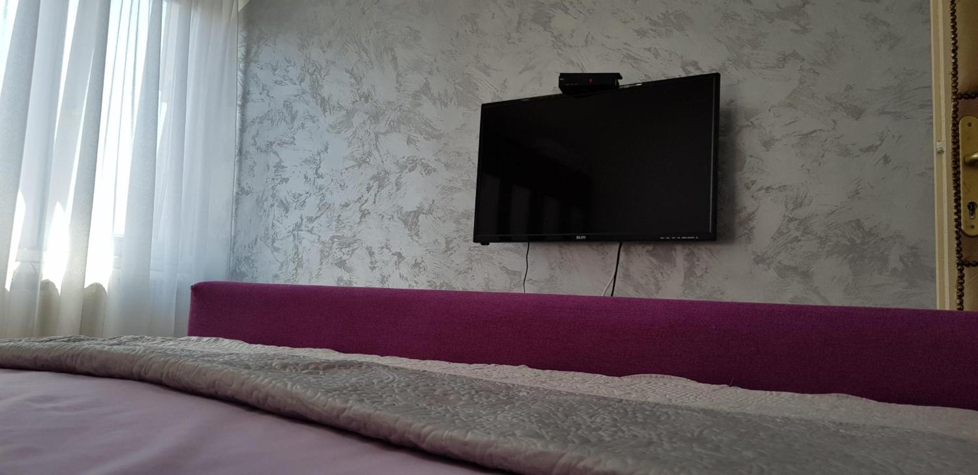Lux Apartments With Pool Dex Zemun Polje Phòng bức ảnh