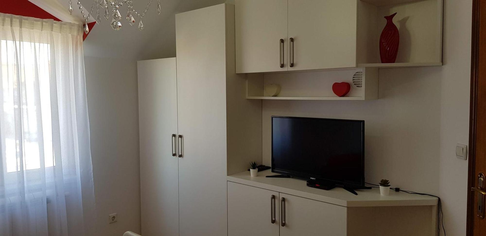 Lux Apartments With Pool Dex Zemun Polje Phòng bức ảnh